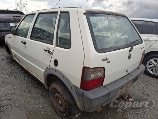 2013 FIAT UNO 