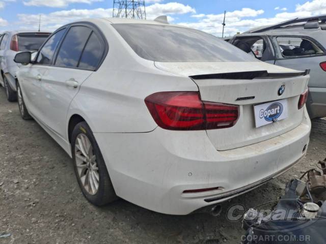 2018 BMW SERIE 3 