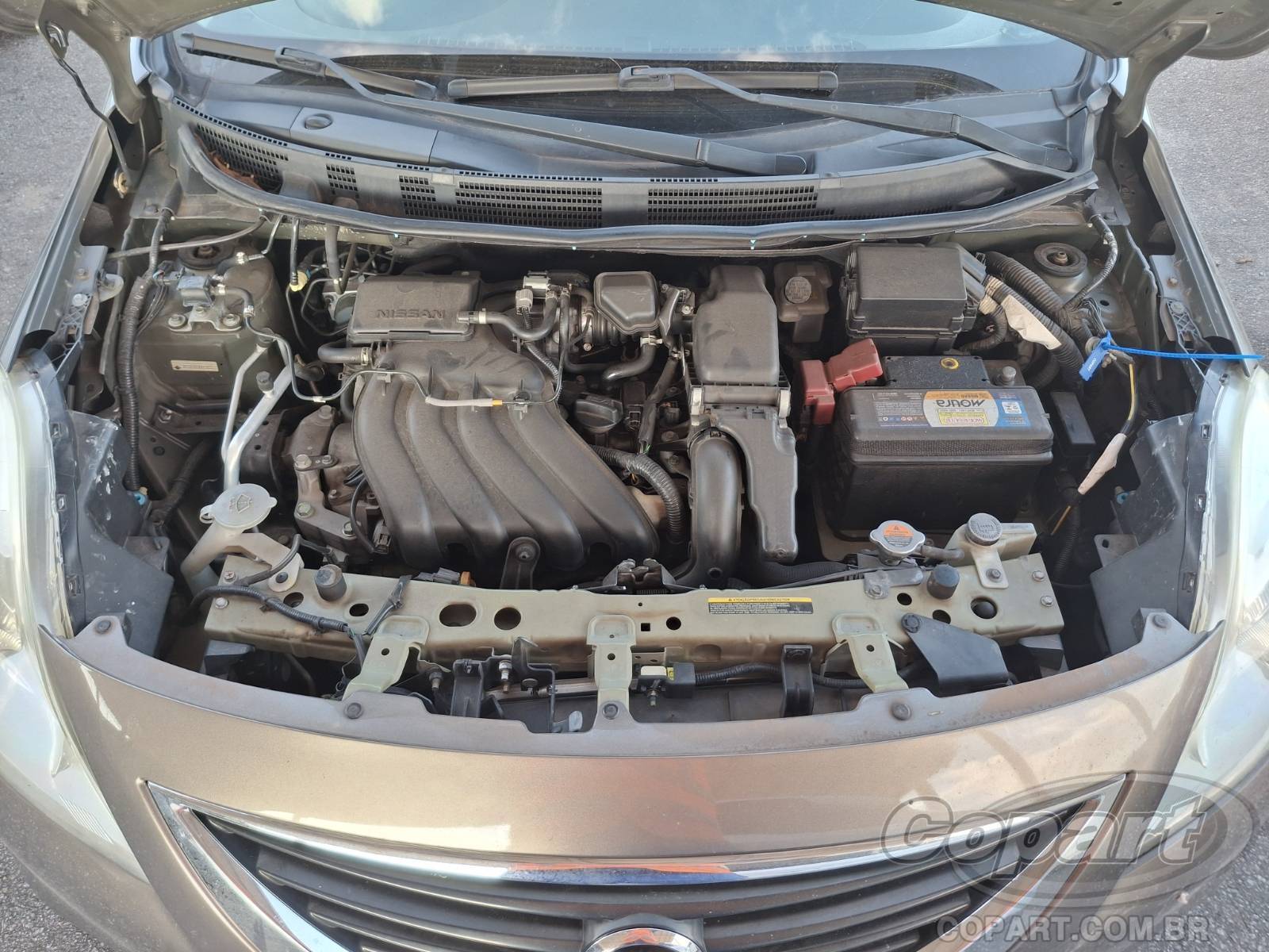 2014 NISSAN VERSA — foto 7 de 10