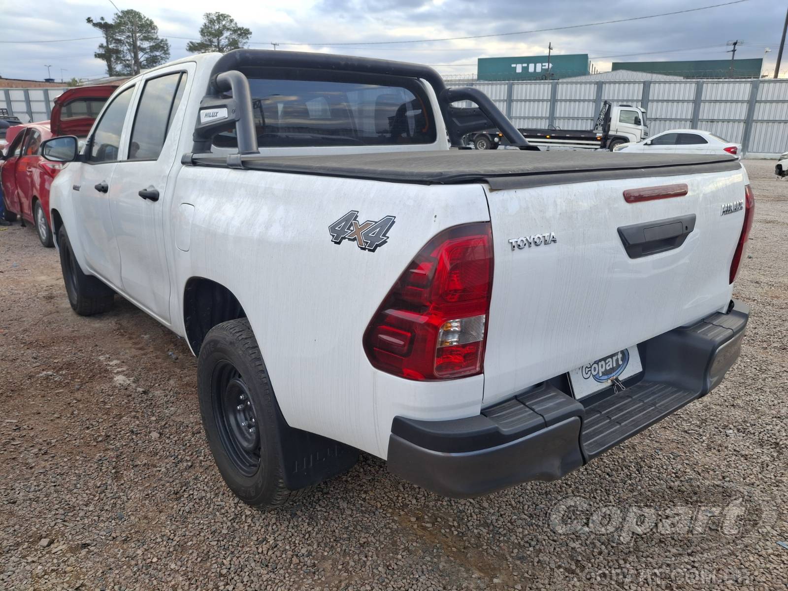 2024 TOYOTA HILUX CD — foto 3 de 10