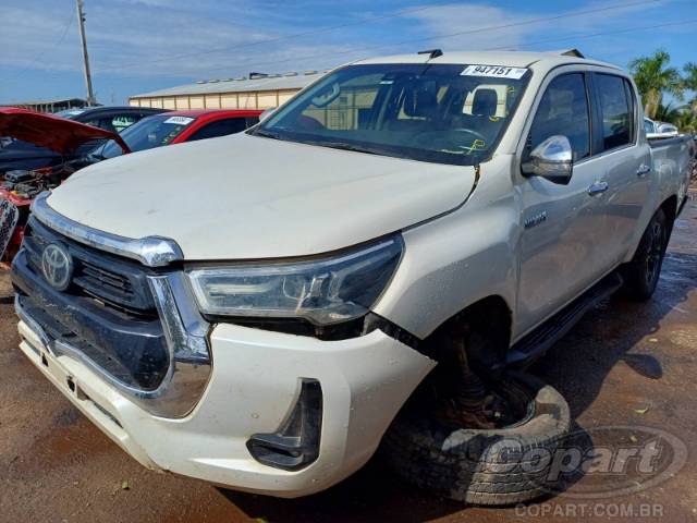 2021 TOYOTA HILUX CD 