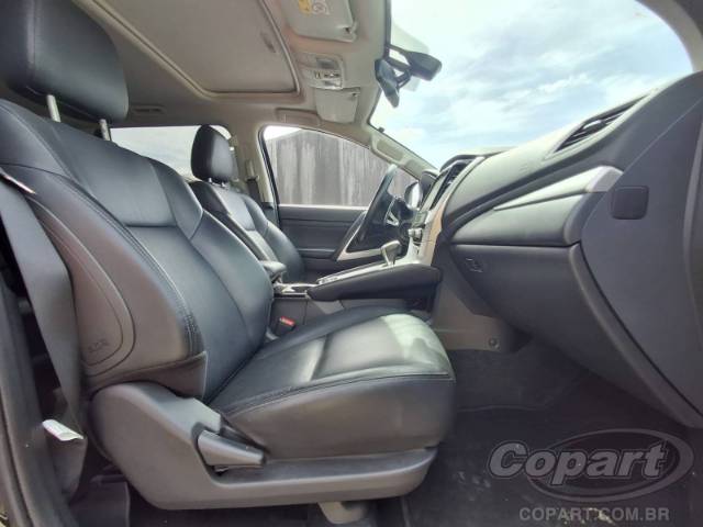 2024 MITSUBISHI PAJERO SPORT 