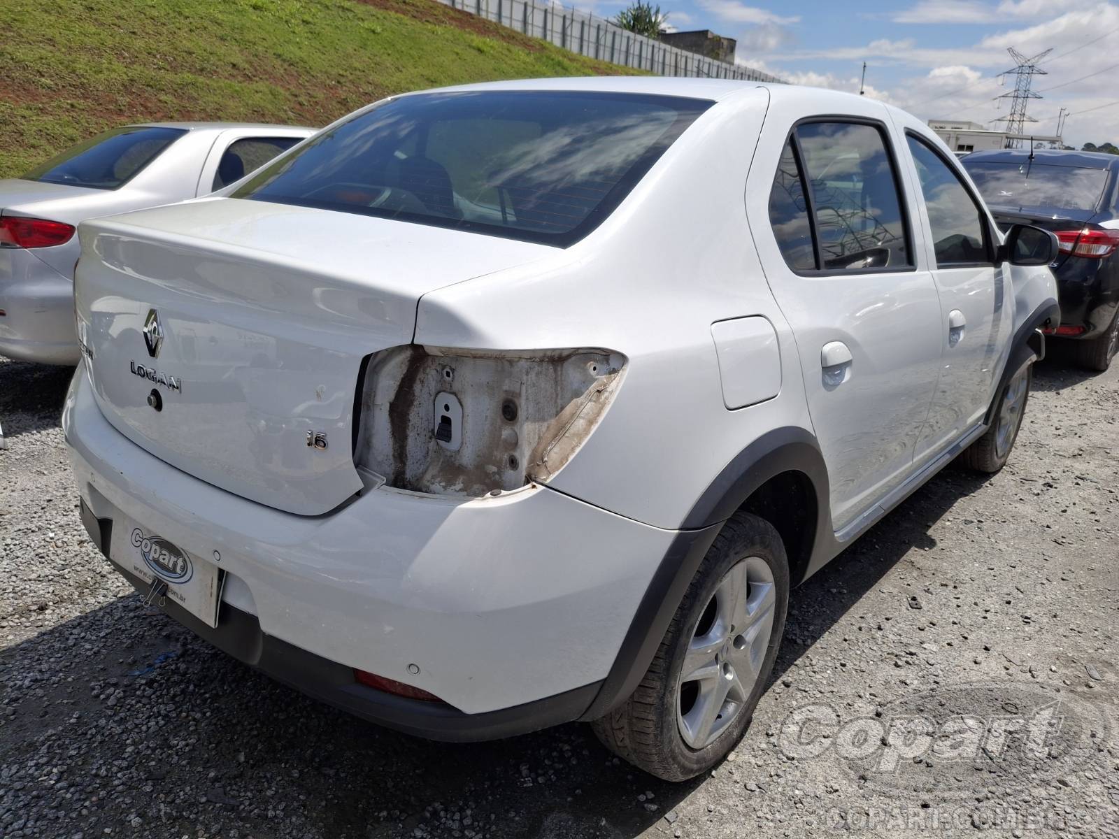 Foto 4: 2021 RENAULT LOGAN