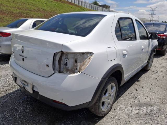 2021 RENAULT LOGAN 