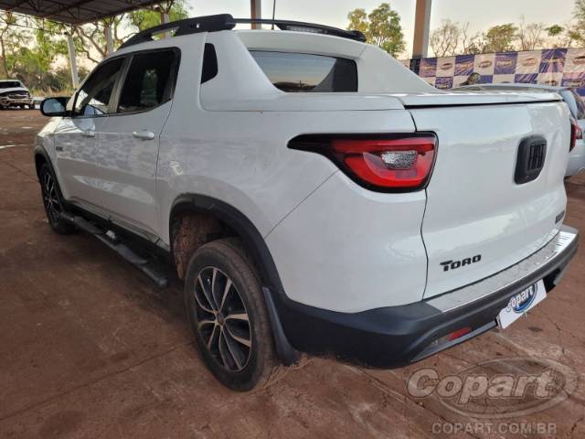 2021 FIAT TORO 