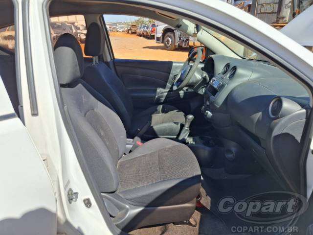 2014 NISSAN VERSA 