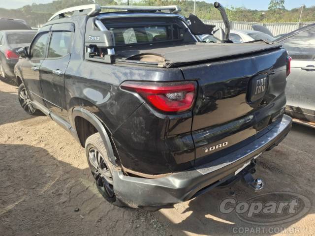 2022 FIAT TORO 