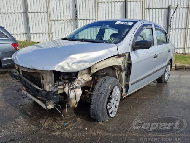 2009 VOLKSWAGEN VOYAGE 