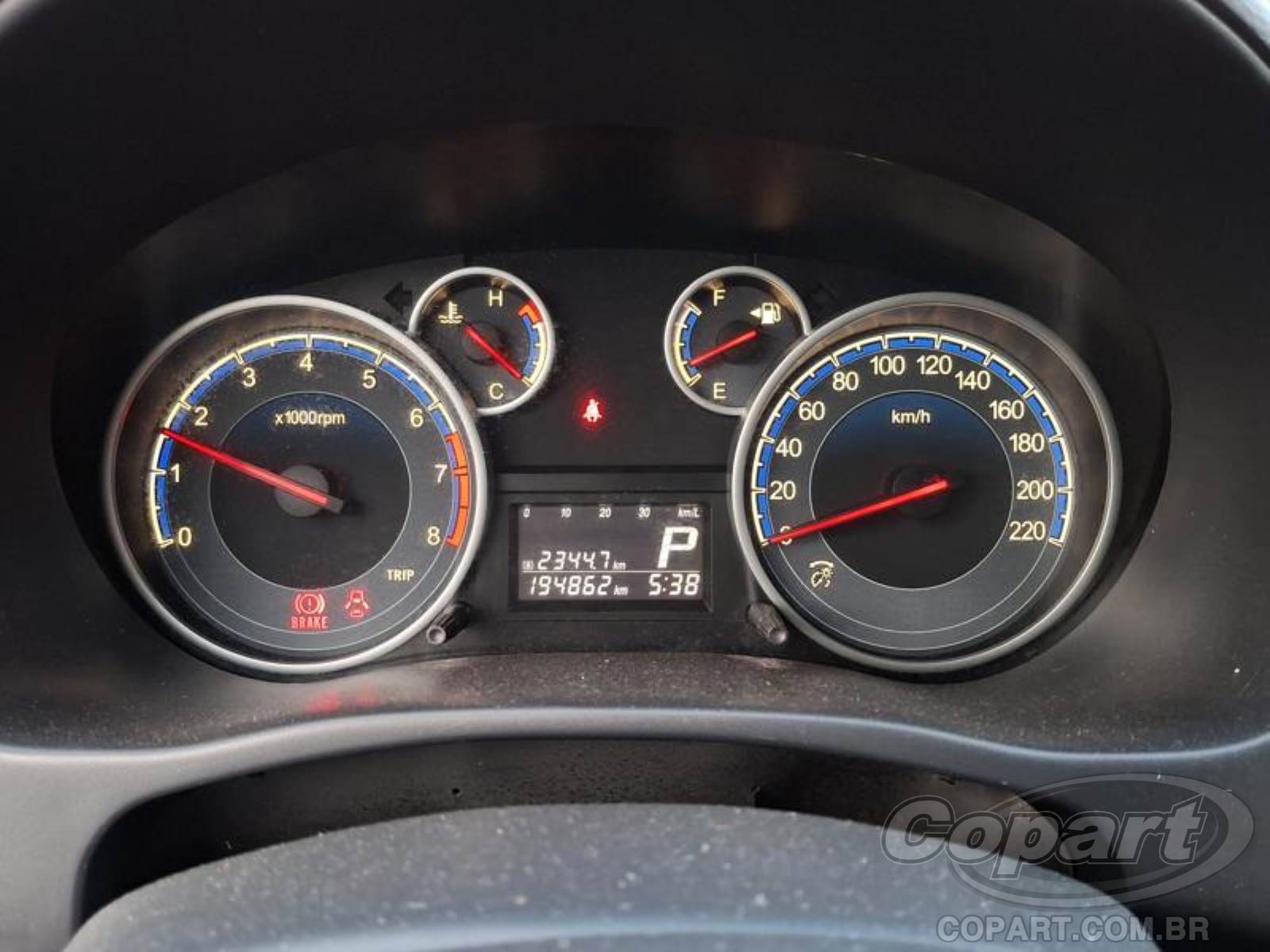 Foto 8 de 10: 2012 SUZUKI SX4