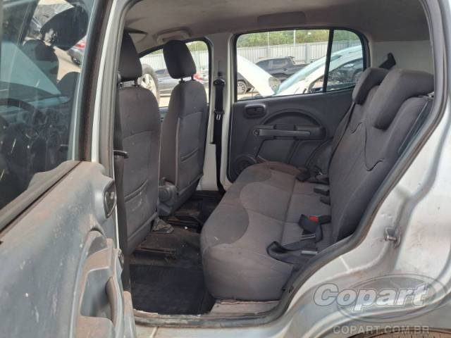 2014 FIAT UNO 