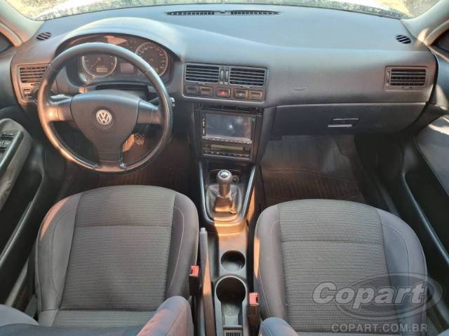2011 VOLKSWAGEN GOLF 