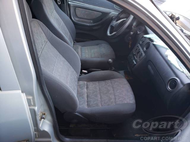 2003 CHEVROLET CELTA 