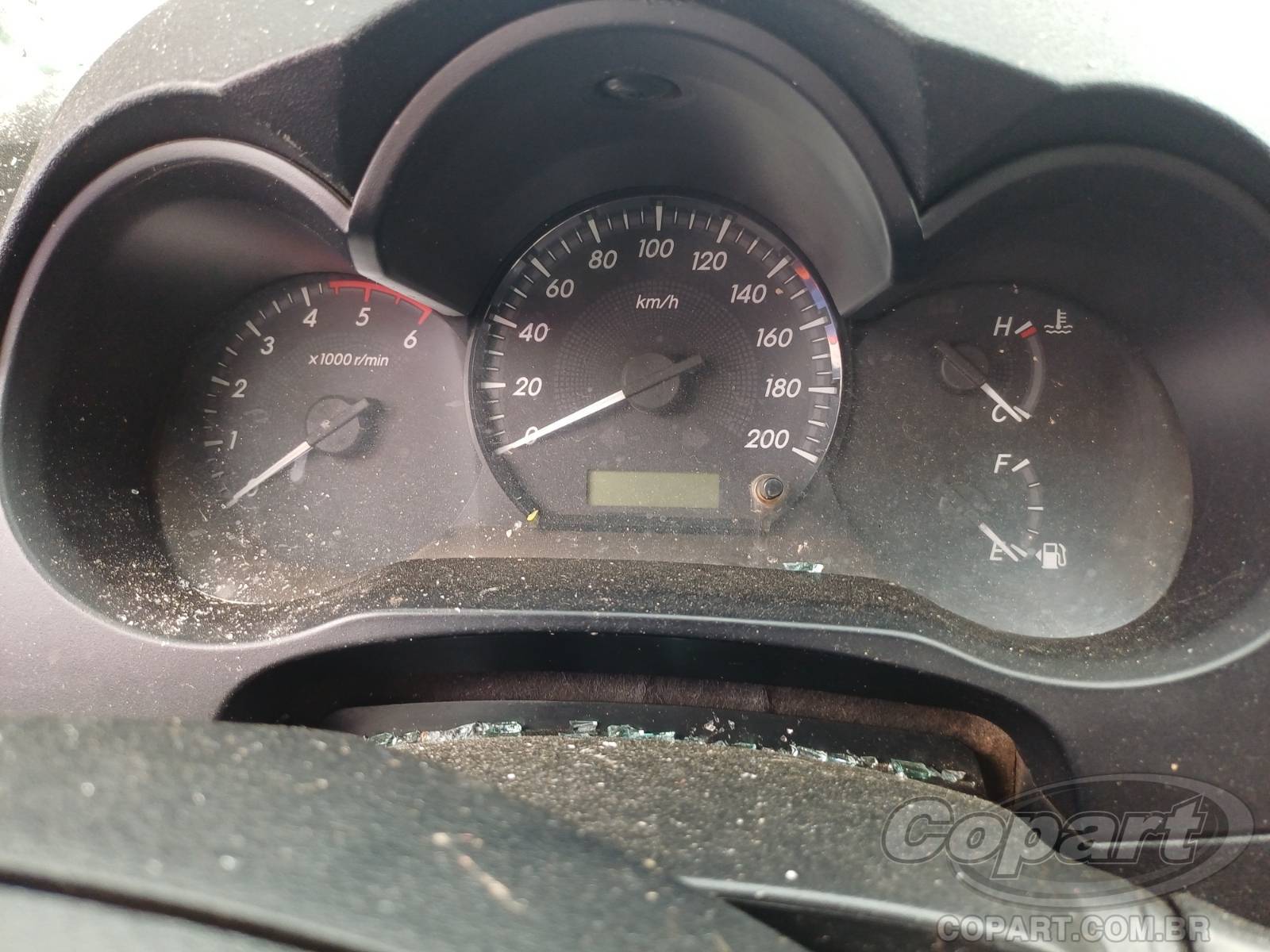 Foto 8 de 13: 2014 TOYOTA HILUX CD