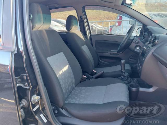 2014 FORD FIESTA 