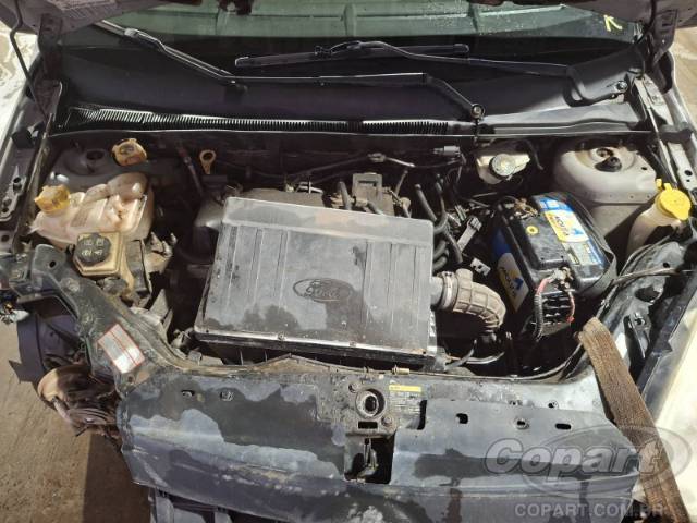 2011 FORD FIESTA SEDAN 