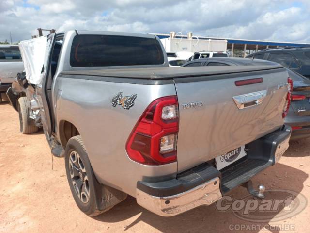 2022 TOYOTA HILUX CD 