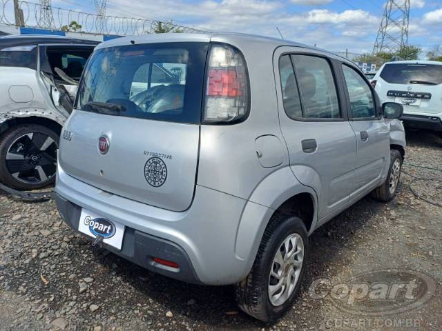 2017 FIAT UNO 