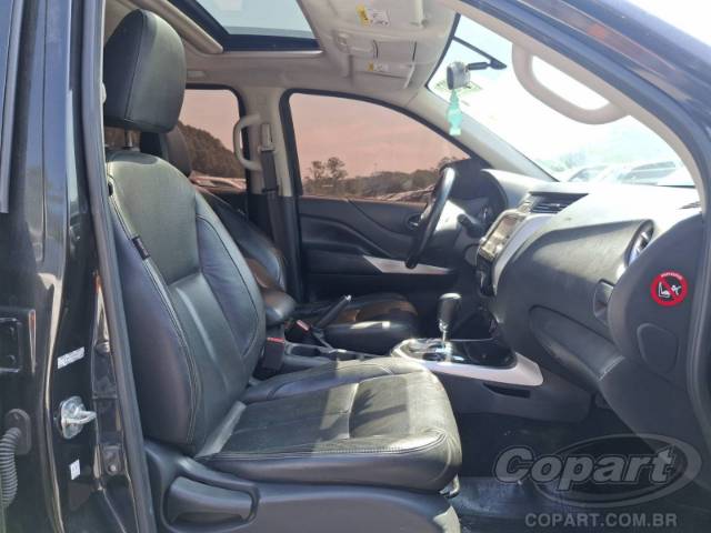 2021 NISSAN FRONTIER CD 