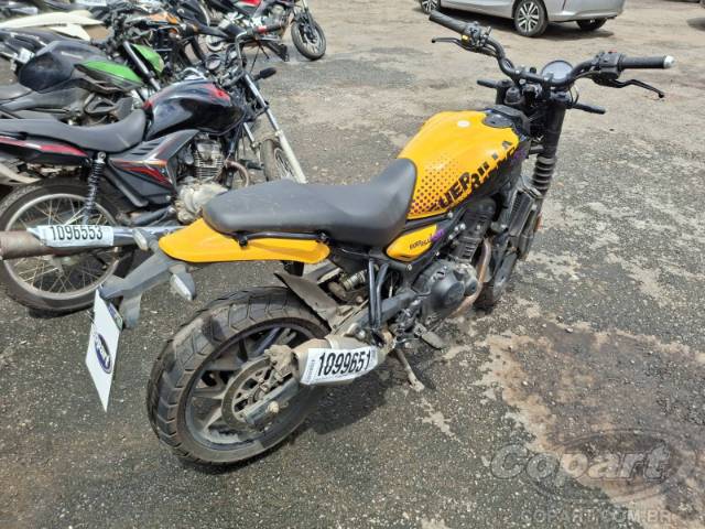 2026 ROYAL ENFIELD Guerrilla 