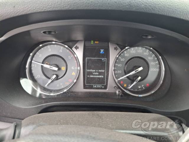 2025 TOYOTA HILUX CS 