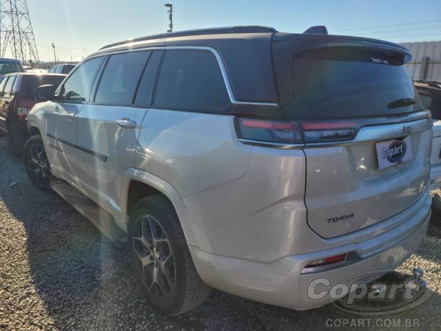 2022 JEEP COMMANDER 