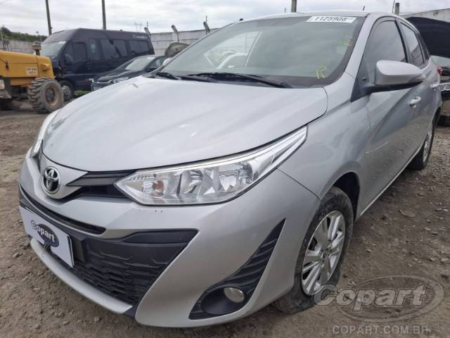 2019 TOYOTA YARIS 