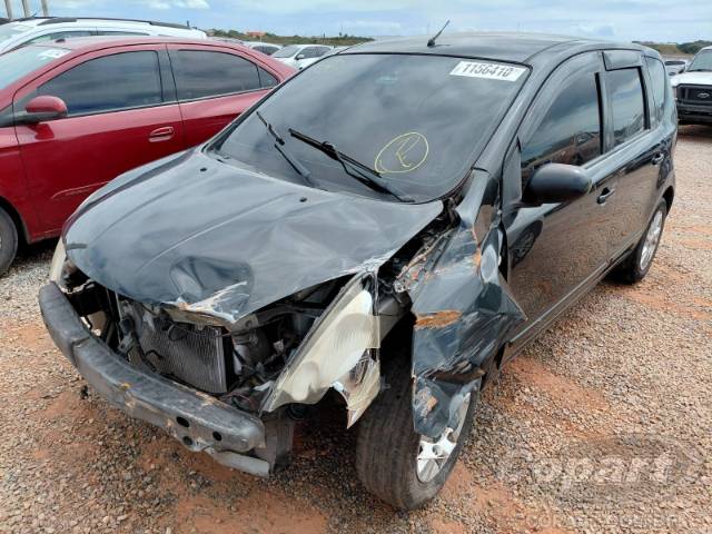 2013 NISSAN LIVINA 
