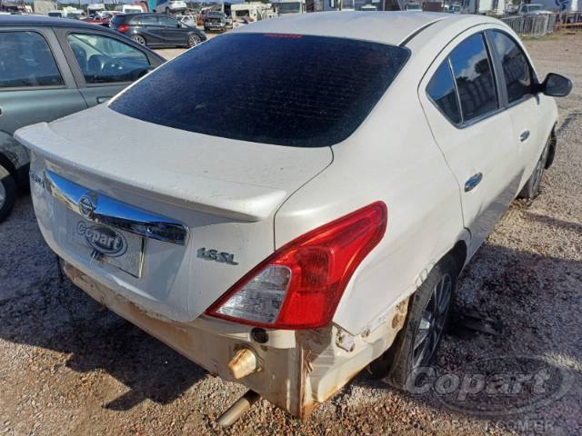 2019 NISSAN VERSA 