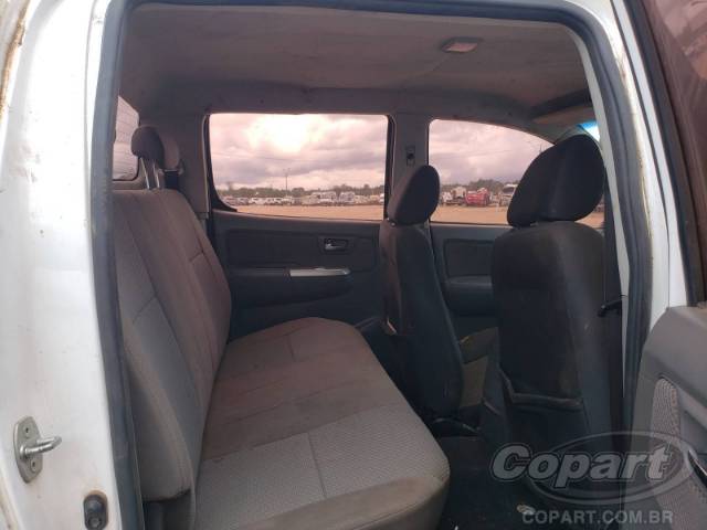 2015 TOYOTA HILUX CD 