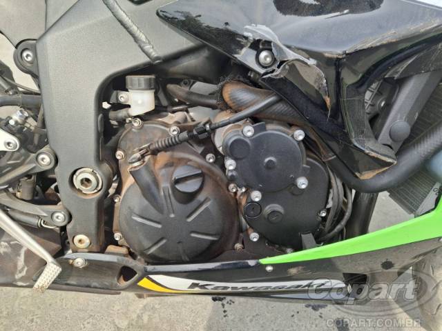 2025 KAWASAKI NINJA ZX-6R 