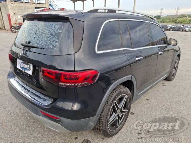 2021 MERCEDES BENZ CLASSE GLB 
