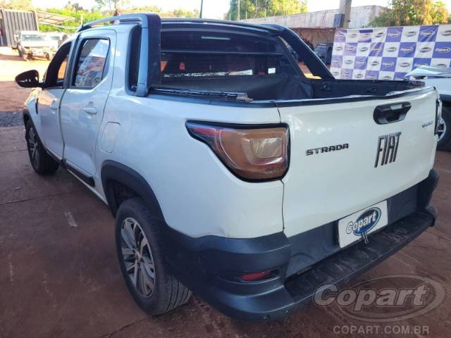 2023 FIAT STRADA CD 