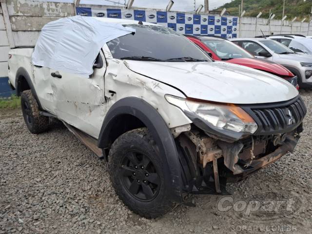 2023 MITSUBISHI L200 TRITON 
