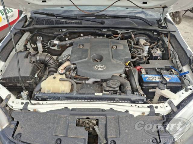 2022 TOYOTA HILUX CS 