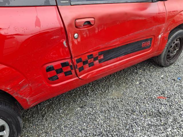 2012 FIAT UNO 