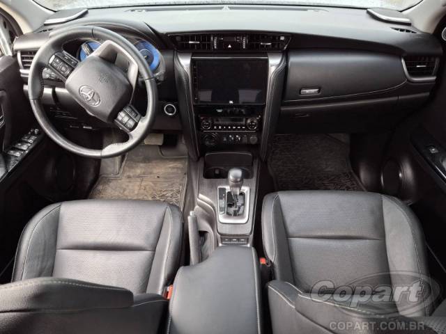 2024 TOYOTA SW4 