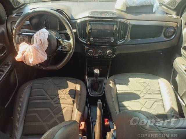 2022 FIAT STRADA CD 