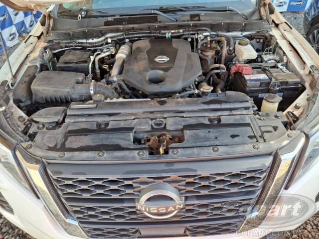 2024 NISSAN FRONTIER CD 