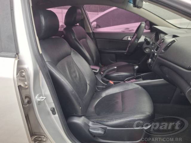 2010 KIA CERATO 