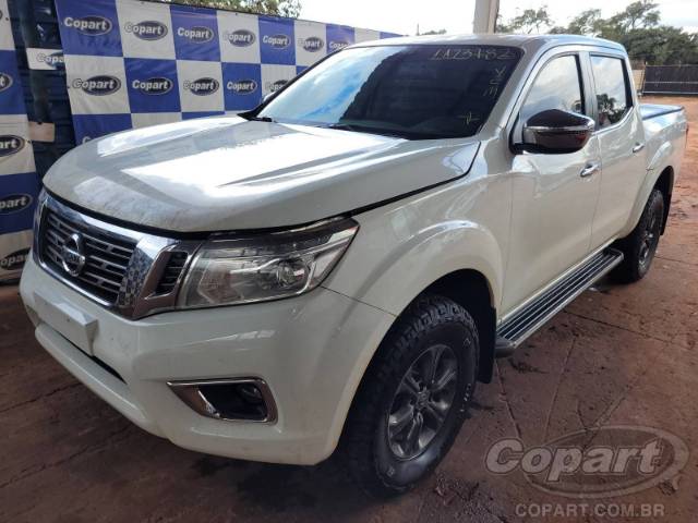 2019 NISSAN FRONTIER CD 