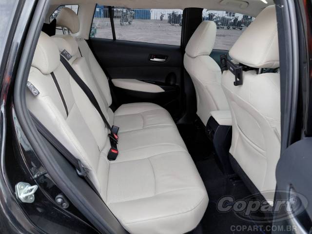 2026 TOYOTA COROLLA CROSS 