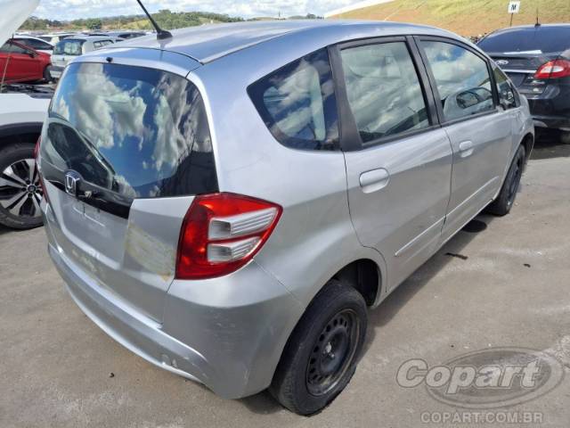 2014 HONDA FIT 