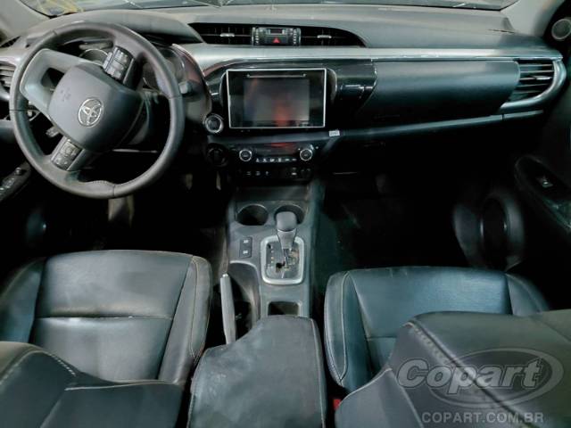 2017 TOYOTA HILUX CD 