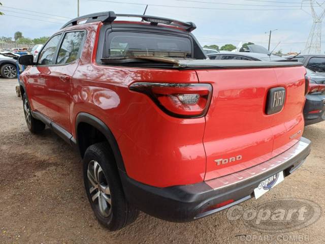 2017 FIAT TORO 