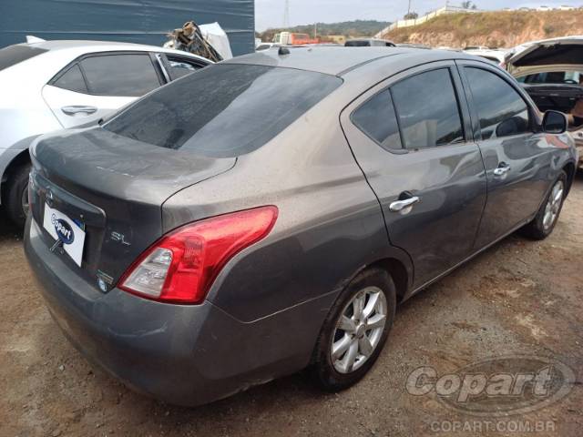 2013 NISSAN VERSA 