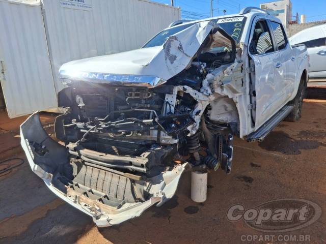 2023 NISSAN FRONTIER CD 