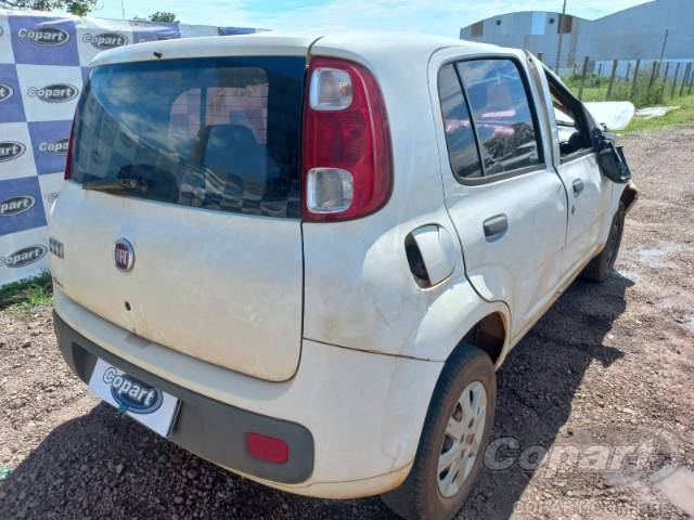 2014 FIAT UNO 