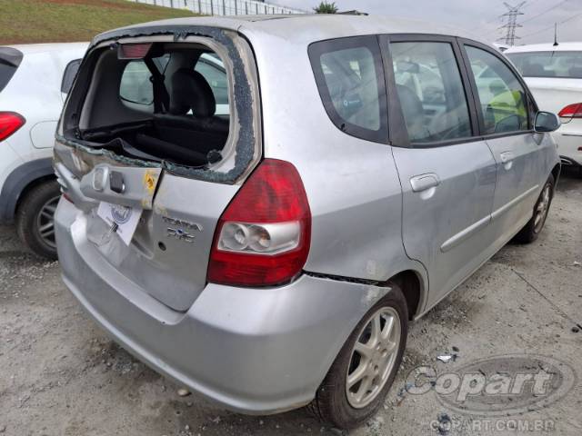2006 HONDA FIT 