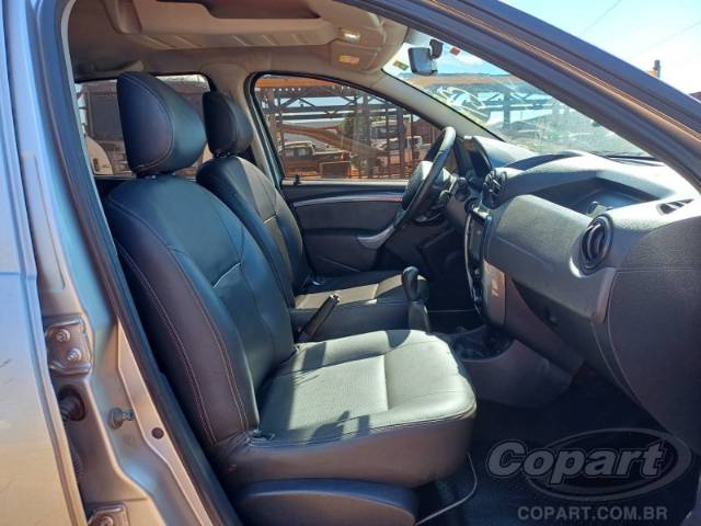 2013 RENAULT DUSTER 