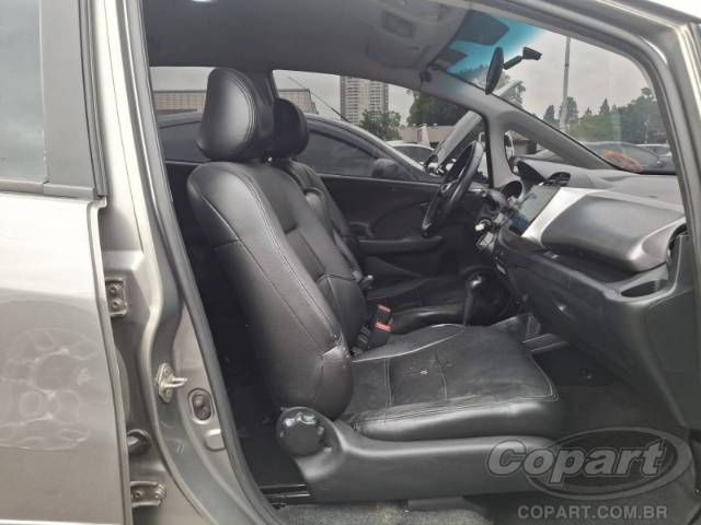 2010 HONDA FIT 